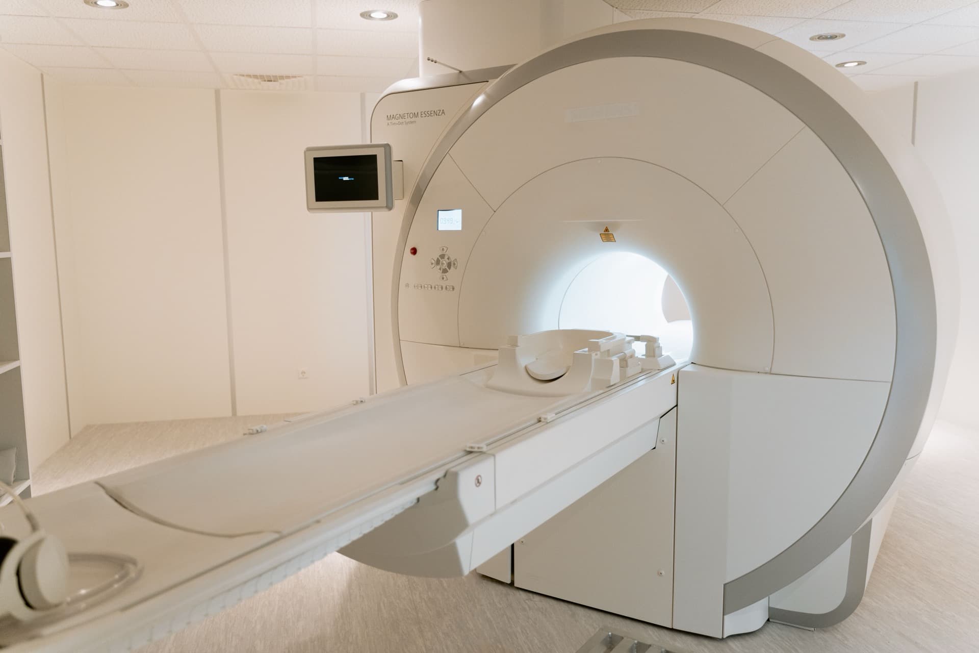 X-ray & MRI Referral
